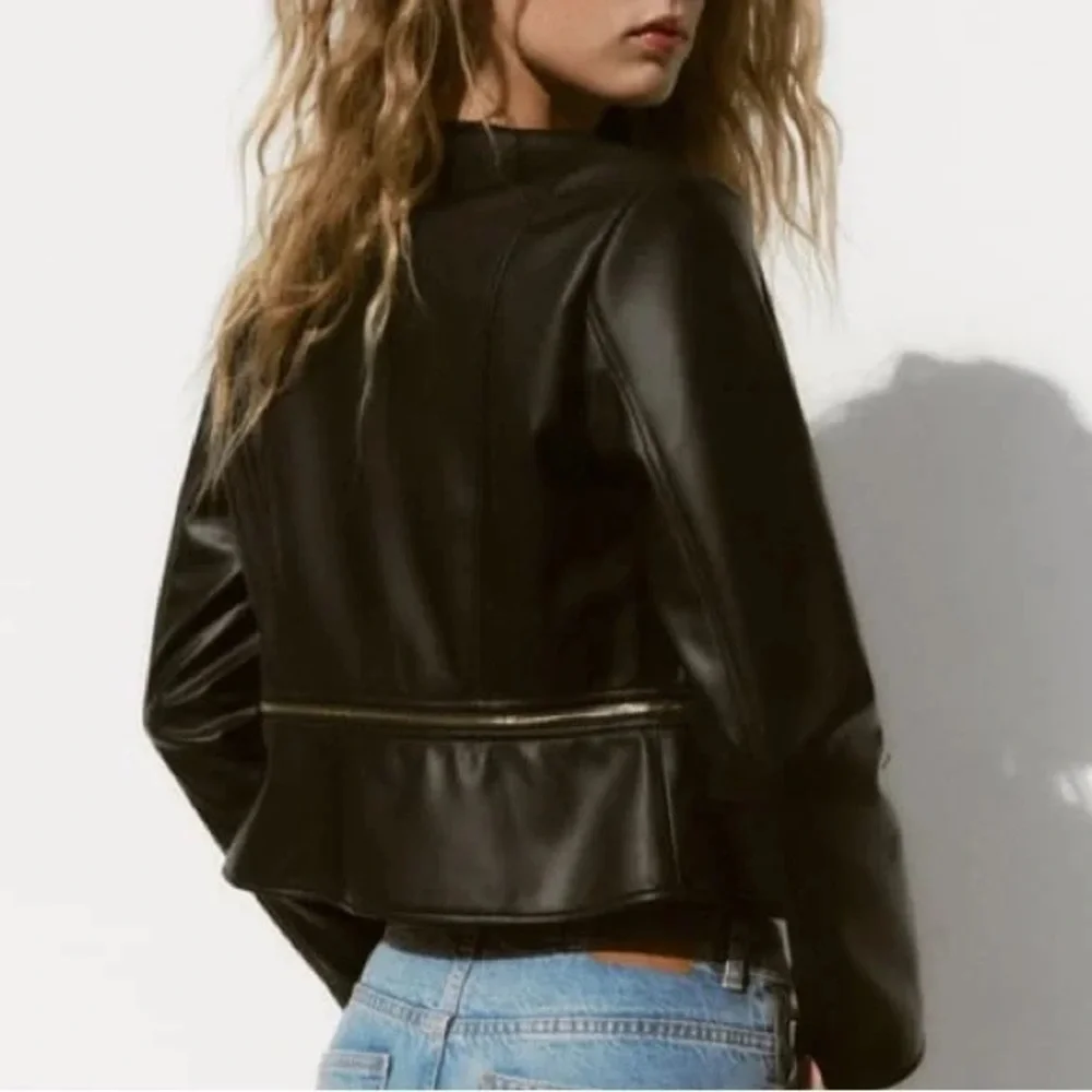 NWT ZARA Black 2 in 1 Faux Leather Snap Jacket Zip Crop Length Sz xs - Picture 7 of 16